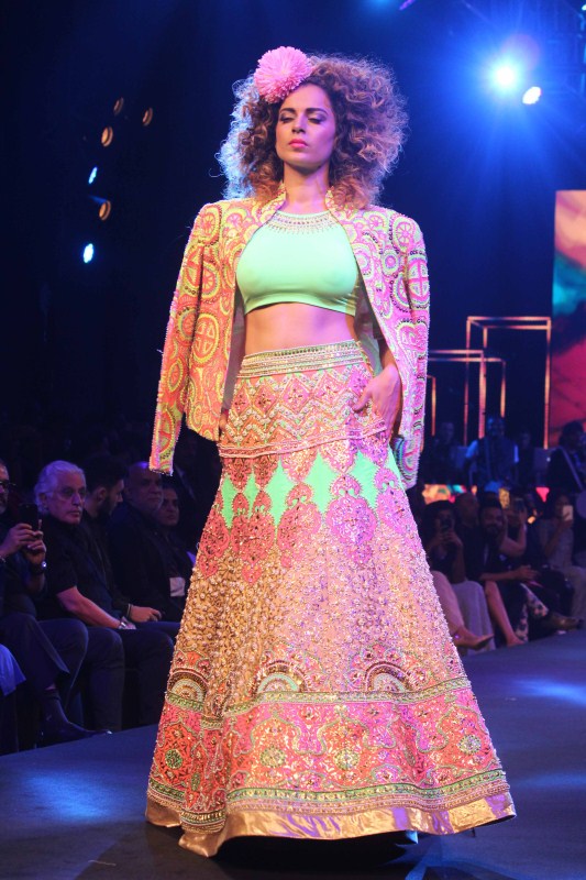Blenders Pride Fashion Tour 2016 Photos,Images,Gallery 55028