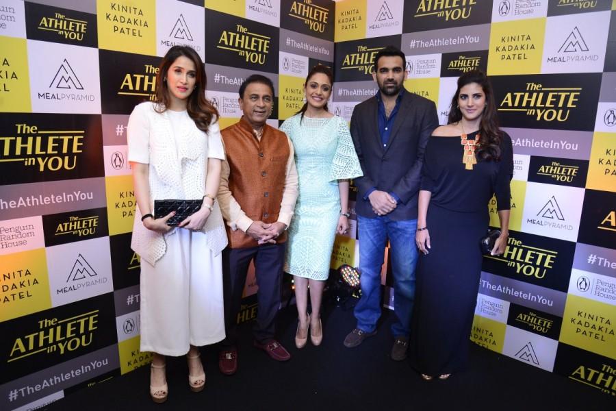 Kinita Kadakia Patel unveils Nutrition Guide "The Athlete In You". Celebs like Sunil Gavaskar, Zaheer Khan, Chhaya Momaya, Pallavi Jaikishan and others graced the event. Sunil Gavaskar,Zaheer Khan,Chhaya Momaya,Pallavi Jaikishan,Kinita Kadakia Patel,The Athlete In You,Nutrition Guide