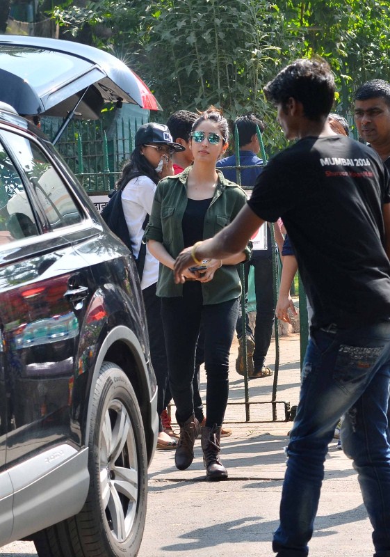 Yami who is visually impaired in Kaabil is donning a complete fanatical look in Sarkar 3. The actress is also preparing for some high dose action scenes for Sarkar 3. Yami Gautam who is pairing opposite Hrithik Roshan in their upcoming Movie Kaabil is all set to hit the theaters on 25th January, 2017. Yami Gautam,Yami Gautam shoot for Sarkar 3,Sarkar 3,Kaabil,Yami Gautam on the sets Sarkar 3,Sarkar 3 shooting,Sarkar 3 on the sets,Yami Gautam in Sarkar 3,Yami Gautam pics,Yami Gautam images,Yami Gautam photos,Yami Gautam stills,Yami Gautam pictures