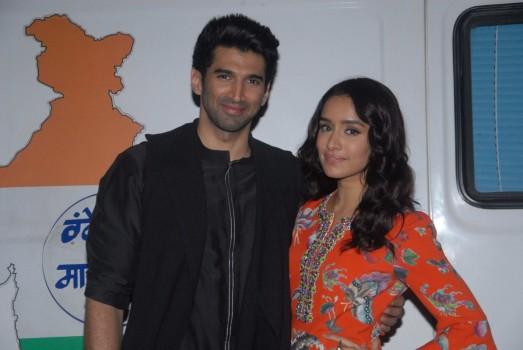 Photos of Bollywood actors Shraddha Kapoor and Aditya Roy Kapur visit on the set of Indian Idol Season 9 in Mumbai on December 12, 2016.