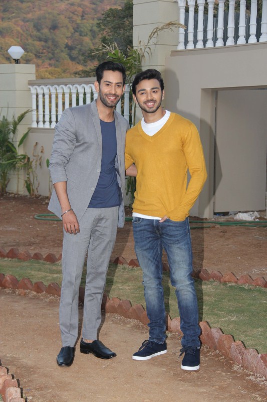 Television actors Sahil Uppal (L)and Samridh Bawa during the launch of television serial Ek Shringaar Swaabhimaan in Mumbai. Jitendra Trehan,Suchitra Pillai,Ankita Sharma,Prachi Shah,Aashika Bhatia,Shweta Mahadik,Vikas Jain,Sangeita Chauhan,Akshaya Bhingarde,Ek Shringaar Swaabhimaan,Ek Shringaar Swaabhimaan serial,Ek Shringaar Swaabhimaan serial launch