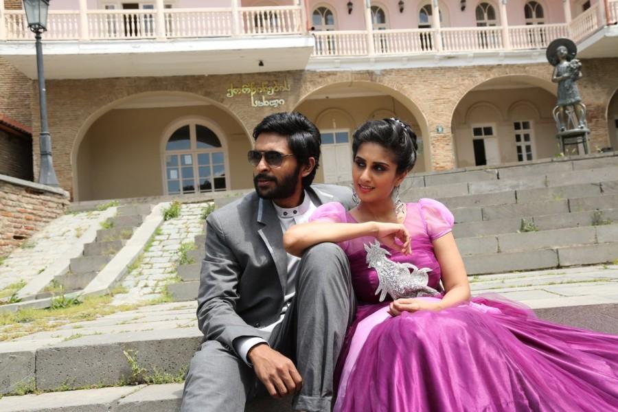 Veera Sivaji is an upcoming Tamil action comedy film directed by Ganesh Vinayak and produced by S. Nandagopal. The film features Vikram Prabhu and Shamili in the lead role, while Rajendran, Robo Shankar, Yogi Babu, VTV Ganesh and John Vijay are in the supporting characters. Vikram Prabhu,Shamili,Veera Sivaji,Veera Sivaji stills,Veera Sivaji pics,Veera Sivaji images,Veera Sivaji photos,Veera Sivaji pictures,Veera Sivaji movie stills,Veera Sivaji movie pics,Veera Sivaji movie images,Veera Sivaji movie photos,Veera Sivaji movie