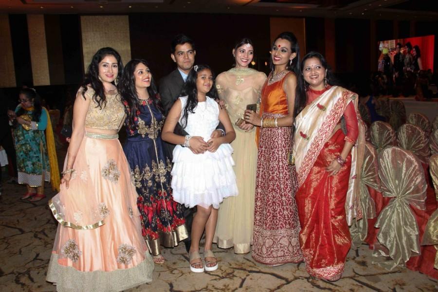 Ex-Bigg Boss contestant Aman Verma and wife Vandana Lalwani make a gorgeous couple at their wedding reception. Aman Verma,Vandana Lalwani,Aman Verma and Vandana Lalwani wedding,Aman Verma and Vandana Lalwani marriage,Aman Verma and Vandana Lalwani wedding Reception,Aman Verma and Vandana Lalwani wedding Reception pics,Aman Verma and Vandana Lalwani wedding Recepti