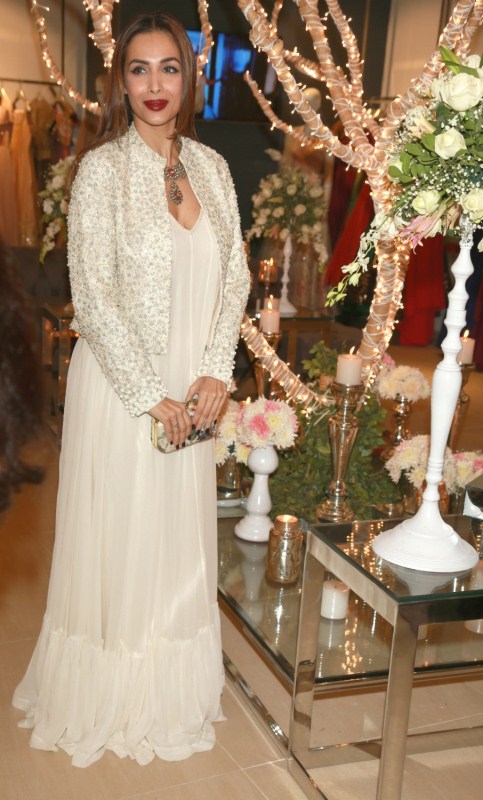 Photos of Bollywood Actress Malaika Arora at Closet Bazaar India event in New Delhi on Dec 15, 2016. Malaika Arora,Closet Bazaar India event,Closet Bazaar India,Closet Bazaar,actress Malaika Arora,Malaika Arora new pics,Malaika Arora new images,Malaika Arora new photos,Malaika Arora new stills,Malaika Arora new pictures