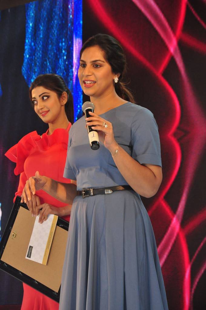 Actor Ram Charan's wife Upasana Kamineni is posing for photographers at South Scope Lifestyle Awards 2016 Red Carpet. Parul Yadav,Upasana,Pranitha Subhash,Regina Cassandra,Parul Yadav at South Scope Lifestyle Awards,Upasana at South Scope Lifestyle Awards,Pranitha Subhash at South Scope Lifestyle Awards,Regina Cassandra at South Scope Lifestyle Awards,South Scope Lifesty
