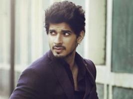 Vicky Kaushal,Taheer Raj Bhasin,Shweta Tripathi,Jim Sarbh,Sayani Gupta,B-town celebs