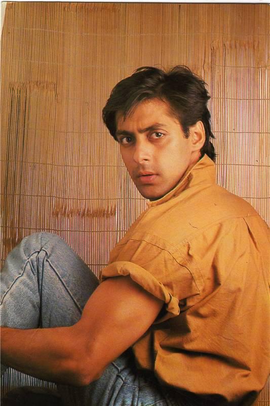 Salman Khan: A Look at 'Dabangg' Star's Life; Rare and Unseen Photos -  Photos,Images,Gallery - 5566