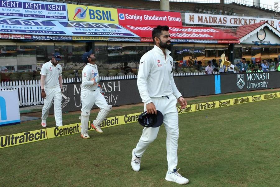 Liam Dawson and Stuart Broad were named while James Anderson and Chris Woakes were left out in the team by England. India made a change, replacing pacer Bhuvneshwar Kumar with Ishant Sharma. England win toss,England vs India,India vs England,India vs England Test Series,India vs England Fifth Test,India vs England pics,India vs England images,India vs England photos,India vs England stills,India vs England pictures