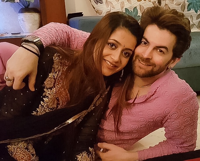 Actor Neil Nitin Mukesh, who is all set to marry his fiancee Rukmini Sahay, will have a destination wedding in Udaipur. The marriage ceremonies will begin from February 7 with the engagement function at the Radisson Blu hotel and will last till February 9. Neil's family will host 500 select invitees comprising close friends and family only. Neil Nitin Mukesh and Rukmini Sahay,Neil Nitin Mukesh,Rukmini Sahay,Neil Nitin Mukesh wife,Neil Nitin Mukesh wedding,Neil Nitin Mukesh marriage,neil nitin mukesh rukmini sahay