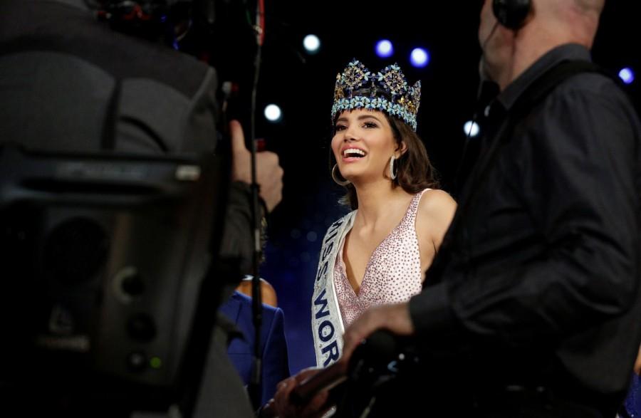 Miss Puerto Rico Stephanie Del Valle speaks to the media after winning the Miss World 2016 Competition in Oxen Hill, Maryland, U.S., December 18, 2016. Stephanie del Valle,Puerto Rico,Puerto Rican Stephanie Del Valle,Miss World 2016,miss world 2016 Miss Puerto Rico Stephanie Del Valle,Miss World 2016 winner,miss world 2016 grand finale