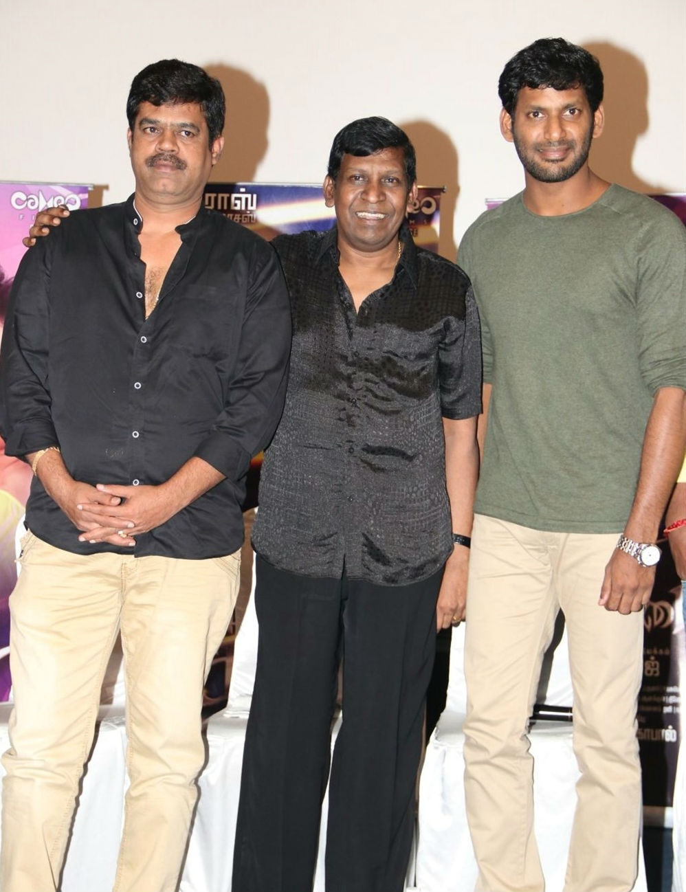 Tamil movie Kaththi Sandai press meet event held at Chennai. Celebs like Vishal, Vadivelu, S. Nandagopal, Suraj and others graced the event. Vishal,Vadivelu,Kaththi Sandai,Kaththi Sandai press meet,Kaththi Sandai press meet pics,Kaththi Sandai press meet images,Kaththi Sandai press meet photos,Kaththi Sandai press meet stills,Kaththi Sandai press meet pictures
