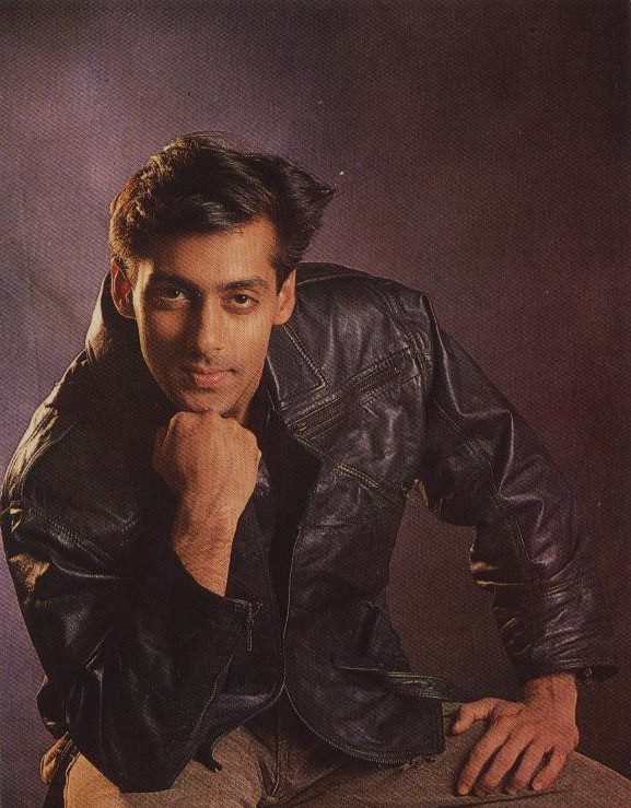 Salman Khan: A Look At 'Dabangg' Star's Life; Rare And Unseen Photos ...