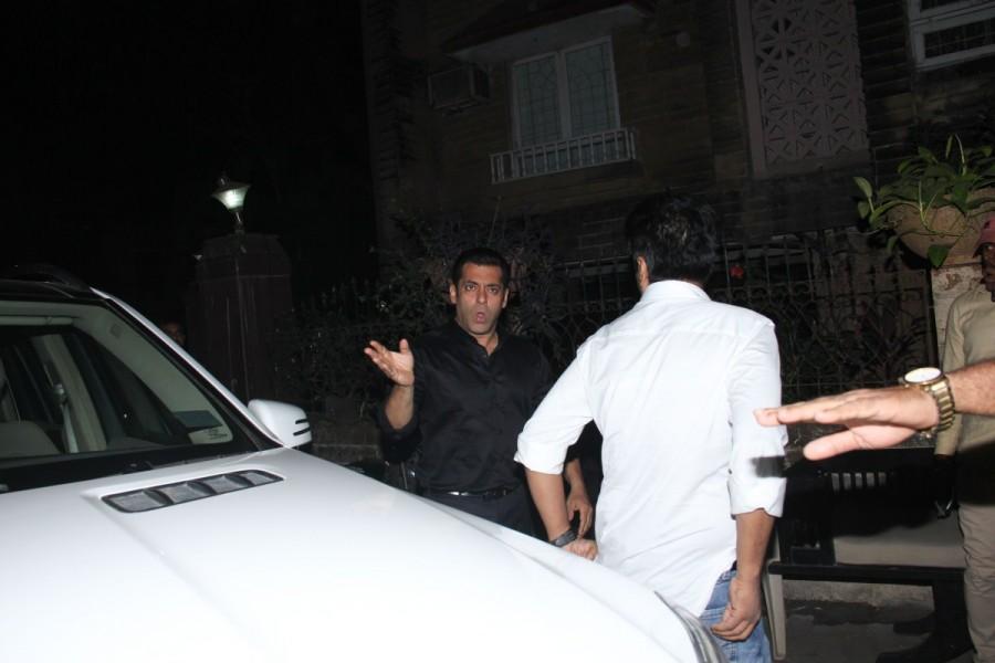 Bollywood actor Salman Khan and Iulia Vantur spotted together at Chunky Pandey’s party. Salman Khan and Iulia Vantur,Salman Khan,Iulia Vantur,Chunky Pandey’s party,Chunky Pandey,Chunky Pandey party Pics,Salman Khan and Iulia Vantur pics,Salman Khan and Iulia Vantur images,Salman Khan and Iulia Vantur photos,Salman Khan and Iulia Vantur still