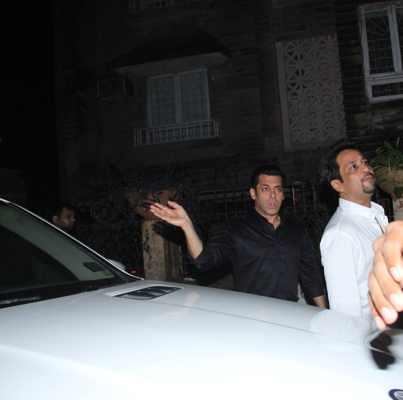Bollywood actor Salman Khan and Iulia Vantur spotted together at Chunky Pandey’s party. Salman Khan and Iulia Vantur,Salman Khan,Iulia Vantur,Chunky Pandey’s party,Chunky Pandey,Chunky Pandey party Pics,Salman Khan and Iulia Vantur pics,Salman Khan and Iulia Vantur images,Salman Khan and Iulia Vantur photos,Salman Khan and Iulia Vantur still