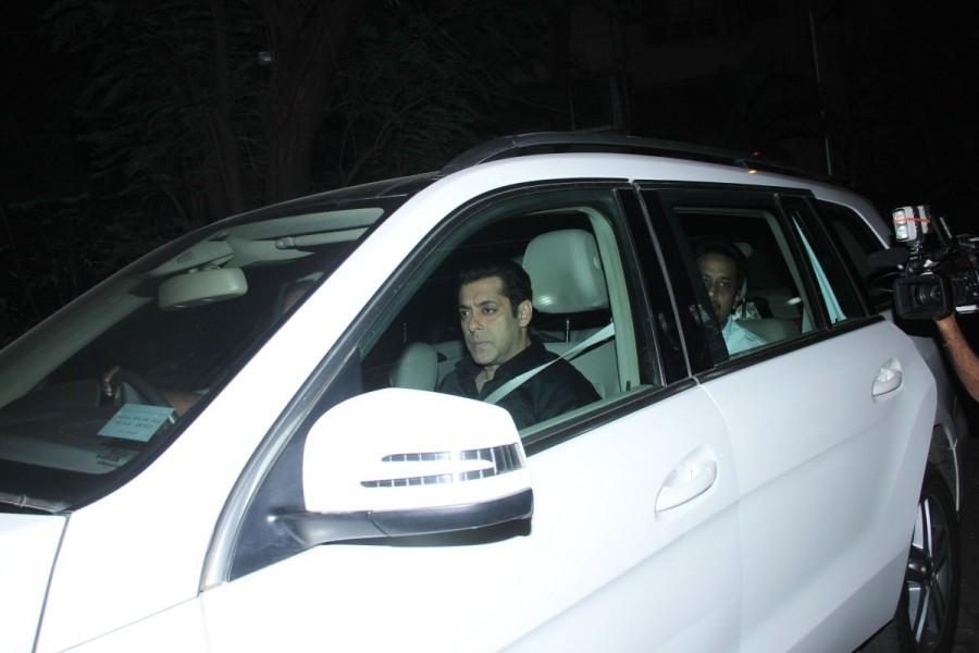 Bollywood actor Salman Khan and Iulia Vantur spotted together at Chunky Pandey’s party. Salman Khan and Iulia Vantur,Salman Khan,Iulia Vantur,Chunky Pandey’s party,Chunky Pandey,Chunky Pandey party Pics,Salman Khan and Iulia Vantur pics,Salman Khan and Iulia Vantur images,Salman Khan and Iulia Vantur photos,Salman Khan and Iulia Vantur still