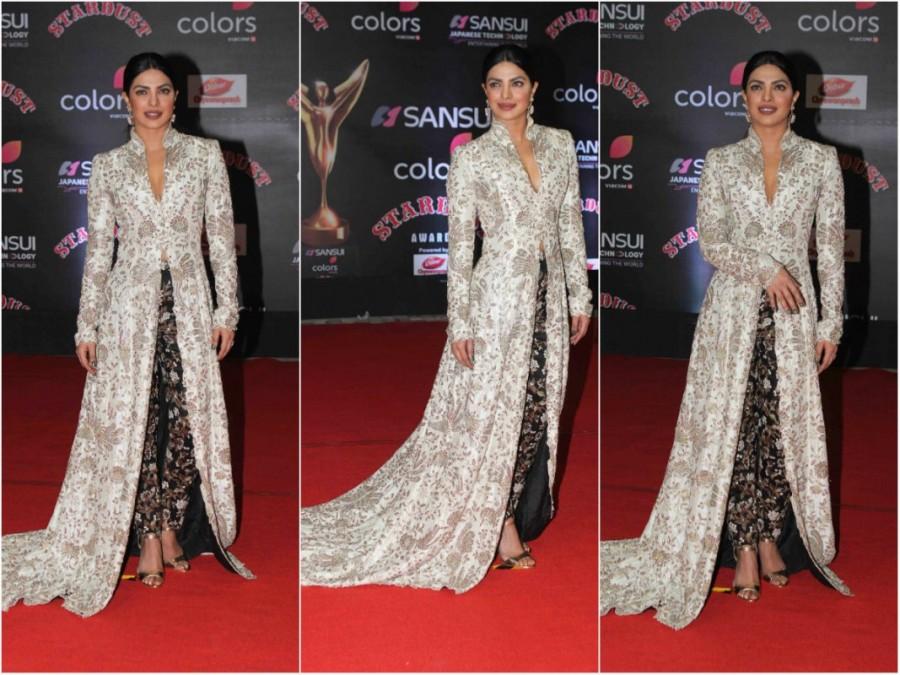 Bollywood actress Priyanka Chopra is posing for photographers at Sansui COLORS Stardust Awards. Salman Khan,Priyanka Chopra,Anushka Sharma,Salman Khan at Sansui COLORS Stardust Awards,Anushka Sharma at Sansui COLORS Stardust Awards,Priyanka Chopra at Sansui COLORS Stardust Awards,Sansui COLORS Stardust Awards,Sansui COLORS Stardust Awards 2016