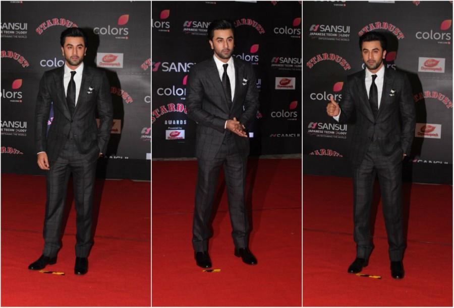 Ranbir Kapoor poses for the shutterbugs at the Sansui COLORS Stardust Awards. Ranbir Kapoor,Karan Johar,Anil Kapoor,Varun Dhawan,Kabir Bedi,Sansui COLORS Stardust Awards,Stardust Awards,Sansui COLORS Stardust Awards 2016