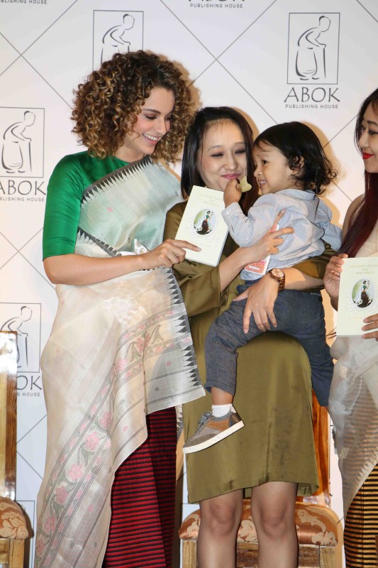 Bollywood actor Kangana Ranaut during the launch of book, Between the Poet and her Pencil, authored by her childhood friend Dr Bondina Elangbam's in Mumbai on December 19, 2016. Kangana Ranaut,actress Kangana Ranaut,Between the Poet and Her Pencil,Kangana Ranaut launches book,Kangana Ranaut new pics,Kangana Ranaut new images,Kangana Ranaut new photos,Kangana Ranaut new stills,Kangana Ranaut new pictures