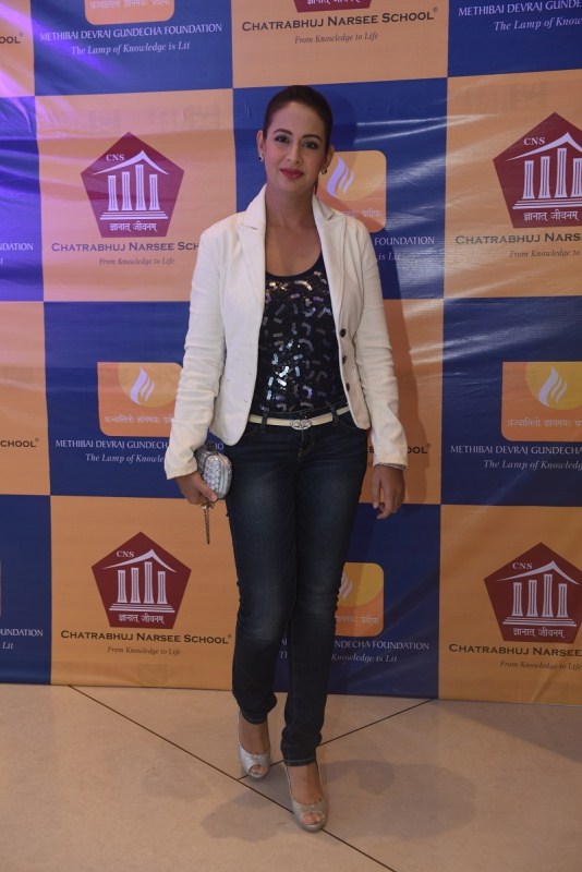 Actress Preeti Jhangiani during the launch of Chatrabhuj Narsee School at Kandivali in Mumbai on Dec 18, 2016. Sujay Jairaj,Tulip Joshi,Minal Thacker,Preeti Jhangiani,Chatrabhuj Narsee School,Chatrabhuj Narsee School launch