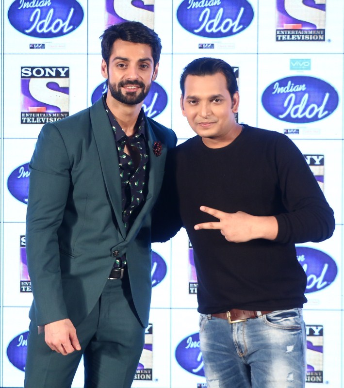 Karan Wahi and Paritosh Tripathi at the launch of Indian Idol 9. Sonu Nigam,Farah Khan,Anu Malik,Karan Wahi,Paritosh Tripthi,Indian Idol 9,singing reality show,Indian Idol