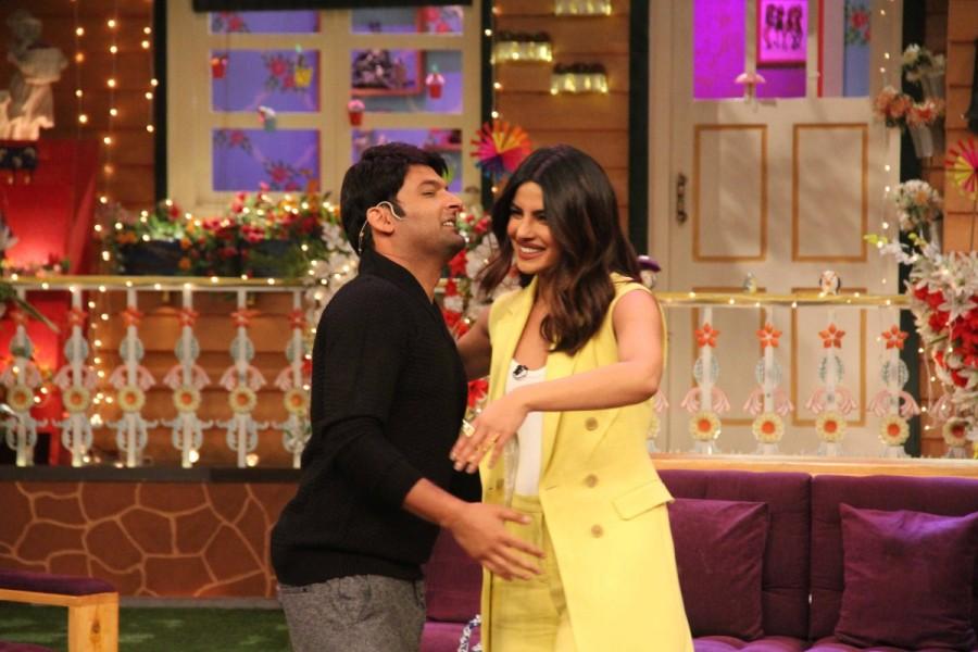 Punjabi singer Ranjit Bawa, stand-up comedian Sunil Grover, Bollywood actor Priyanka Chopra, filmmaker Karaan Guliani and Punjabi film actor Simi Chahal during the promotion of Punjabi film Sarvann on the sets of the Kapil Sharma Show in Mumbai. Priyanka Chopra,Ranjit Bawa,Punjabi film Sarvann,Sarvann,Sarvann promotion,Sarvann movie promotion,The Kapil Sharma Show,filmmaker Karaan Guliani,Karaan Guliani,Simi Chahal