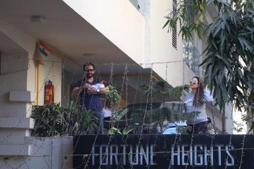 Saif Ali Khan and Kareena Kapoor Khan arrive home with son Taimur Ali Khan.