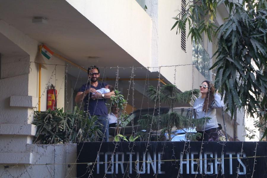 Saif Ali Khan and Kareena Kapoor Khan arrive home with son Taimur Ali Khan. Taimur Ali Khan,Saif Ali Khan and Kareena Kapoor,Saif Ali Khan,Kareena Kapoor,Kareena Kapoor Khan,Kareena Kapoor Khan with his son,Taimur Ali Khan Pataudi,Taimur Ali Khan Pataudi pics,Taimur Ali Khan Pataudi images,Taimur Ali Khan Pataudi photos,Taimur Al
