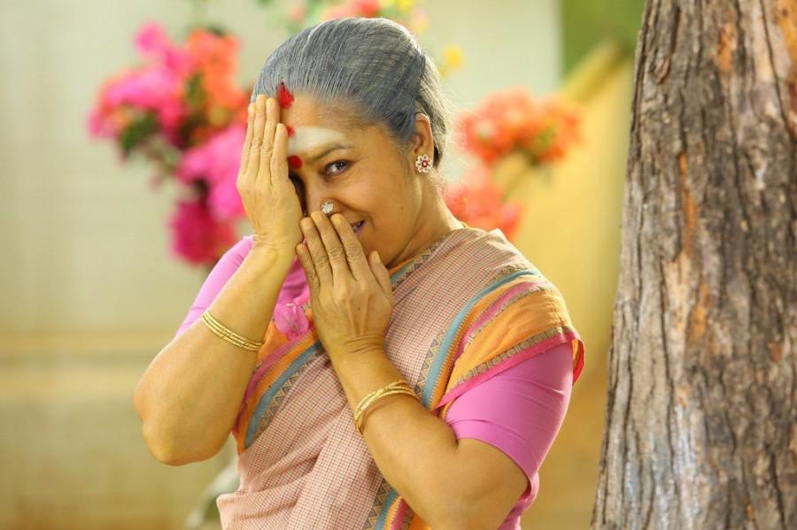 Balle Vellaiyathevaa is an upcoming Tamil comedy drama movie directed by Prakash and produced by Sasikumar. The film starts Sasikumar and Tanya in the lead role, while Kovai Sarala, Sangili Murugan and Leesha in supporting roles. Sasikumar,Kovai Sarala,Sangili Murugan,Leesha,Tanya,Balle Vellaiyathevaa movie stills,Balle Vellaiyathevaa movie pics,Balle Vellaiyathevaa movie images,Balle Vellaiyathevaa movie photos,Balle Vellaiyathevaa movie pictures