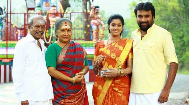 Balle Vellaiyathevaa is an upcoming Tamil comedy drama movie directed by Prakash and produced by Sasikumar. The film starts Sasikumar and Tanya in the lead role, while Kovai Sarala, Sangili Murugan and Leesha in supporting roles. Sasikumar,Kovai Sarala,Sangili Murugan,Leesha,Tanya,Balle Vellaiyathevaa movie stills,Balle Vellaiyathevaa movie pics,Balle Vellaiyathevaa movie images,Balle Vellaiyathevaa movie photos,Balle Vellaiyathevaa movie pictures