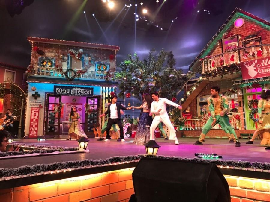 Bollywood actress Sunny Leone along with her husband Daniel Weber on the sets of The Kapil Sharma Show in Mumbai. Sunny Leone,Daniel Weber,Sunny Leone and Daniel Weber,Christmas Special,Christmas,The Kapil Sharma Show,Sunny Leone on The Kapil Sharma Show,Sunny Leone latest pics,Sunny Leone latest images,Sunny Leone latest photos,Sunny Leone latest stills,Sunny Leone