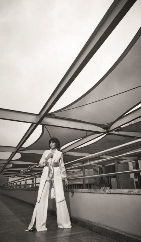 Donning a new avatar Richa is seen in a way that not many have seen her before in. The shoot which was shot in the DLF Cyber City in Gurgain has been shot by Ace Photographer Anushka Menon and has the theme of Power Dressing! Richa Chadda,actress Richa Chadda,Richa Chadda latest photoshoot,Richa Chadda latest pics,Richa Chadda latest images,Richa Chadda latest photos,Richa Chadda latest pictures,Richa Chadda pics,Richa Chadda images,Richa Chadda photos,Richa Chadda stills,Rich