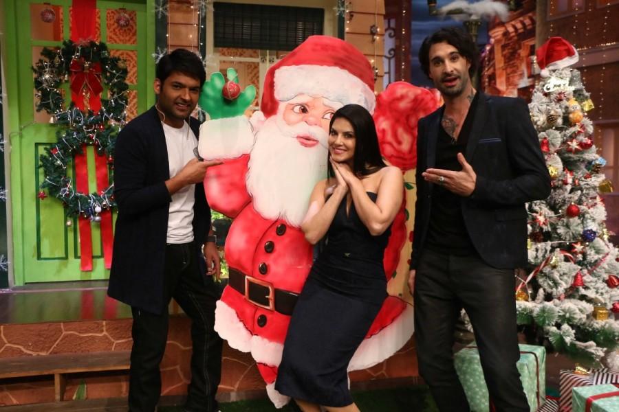 Bollywood actress Sunny Leone along with her husband Daniel Weber on the sets of The Kapil Sharma Show in Mumbai. Sunny Leone,Daniel Weber,Sunny Leone and Daniel Weber,Christmas Special,Christmas,The Kapil Sharma Show,Sunny Leone on The Kapil Sharma Show,Sunny Leone latest pics,Sunny Leone latest images,Sunny Leone latest photos,Sunny Leone latest stills,Sunny Leone