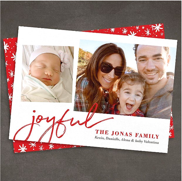 The Jonas shares holiday cards with fans. Fergie,Lisa Rinna,Wilkinson,The Jonas,Tori Spelling,celebs share holiday cards with fans,celebs greetings card,Christmas Special,Christmas Special cards,Christmas Special cards from celebs