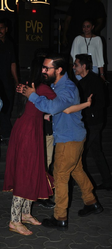 Aamir Khan's Dangal screening saw a lot of B'town celebrities come out and enjoy the lovely film. Divya Khosla Kumar and Bhushan Kumar,Divya Khosla Kumar,Bhushan Kumar,Aamir Khan,Dangal special screening,Dangal,Dangal special screening pics,Dangal special screening images,Dangal special screening photos,Dangal special screening stills,Dangal special s