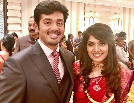 Kollywood actor Ashwin and Sonali wedding reception held in Chennai. Ashwin and Sonali,Ashwin and Sonali wedding reception,Ashwin wedding reception,Ashwin wedding,Vijay Sethupathi,Venkat Prabhu,Premgi Amaren,Ramya,Anjana Rangan,Chandran,Lakshmi Priyaa,Vishnu Varadhan,Madhan Karky,Gautham Menon,Shanthnu,Bala Saravanan,Dhana