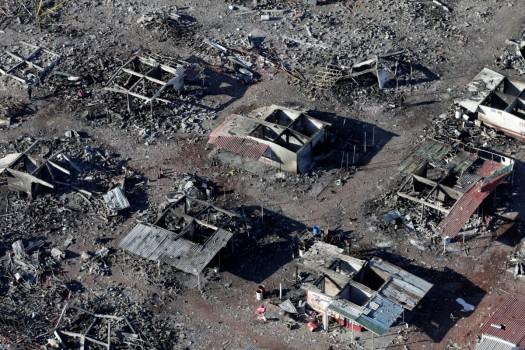 An aerial view shows the wreckage of houses destroyed in an explosion at the San Pablito fireworks market after an explosion, outside the Mexican capital, in Tultepec, Mexico, December 21, 2016.