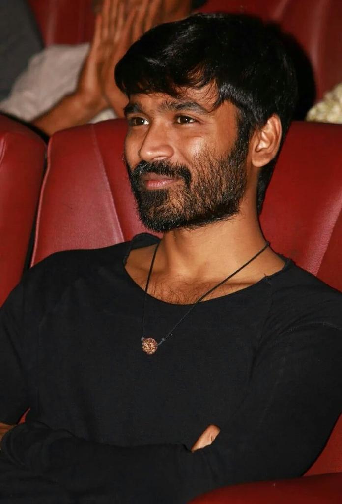 Chennaiyil Thiruvaiyaru Season 12 Day 8 (25rd Dec) event in Chennai. Celebs like Dhanush, S.A. Chandrasekar and others graced the event. Dhanush,S.A. Chandrasekar,Chennaiyil Thiruvaiyaru 2016 season 2,Chennaiyil Thiruvaiyaru 2016,Chennaiyil Thiruvaiyaru,Chennaiyil Thiruvaiyaru pics,Chennaiyil Thiruvaiyaru images,Chennaiyil Thiruvaiyaru photos,Chennaiyil Thiruvaiyaru stills,Chennaiyil Thiru