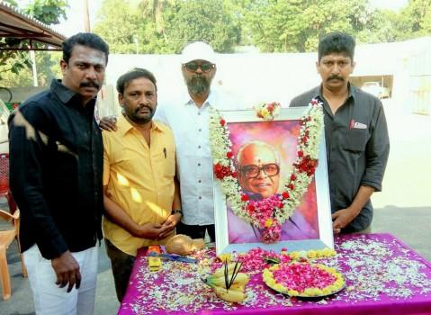 Thondan movie team paid tribute to K. Balachander on 2nd Memorial Anniversary at Thondan shooting spot. Celebs like Samuthirakani, Ganja Karuppu, R Manikandan and others graced the event.
