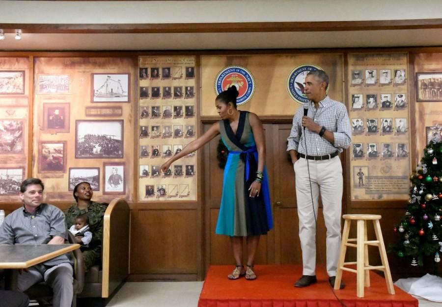 U.S. President Barack Obama and First Lady Michelle Obama visit U.S. Marines and personnel on Christmas day at Marine Corps Base Hawaii during his Christmas holiday vacation in Kailua, Hawaii, December 25, 2016. Barack Obama,Barack Obama final Christmas,Barack Obama tribute to the troops,Barack Obama tribute to troops,U.S. President Barack Obama,Marine Corps Base,Barack Obama Christmas holiday