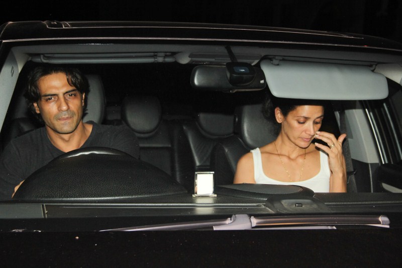 Celebs like Shraddha Kapoor, Arjun Rampal spotted outside Farhan Akhtar's house at Bandra. Shraddha Kapoor,Arjun Rampal,Farhan Akhtar,Farhan Akhtar house,Shraddha Kapoor and Arjun Rampal