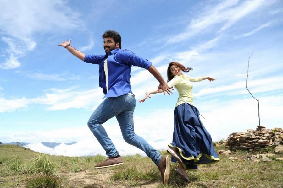 Enakku Vaaitha Adimaigal is an upcoming Tamil comedy film written and directed by Mahendran Rajamani and produced by Shan Sutharsan. Starring Jai and Pranitha Subhash in the lead role. Jai,Pranitha Subhash,Enakku Vaaitha Adimaigal,Enakku Vaaitha Adimaigal stills,Enakku Vaaitha Adimaigal pics,Enakku Vaaitha Adimaigal images,Enakku Vaaitha Adimaigal photos,Enakku Vaaitha Adimaigal pictures,Tamil movie Enakku Vaaitha Adimaigal
