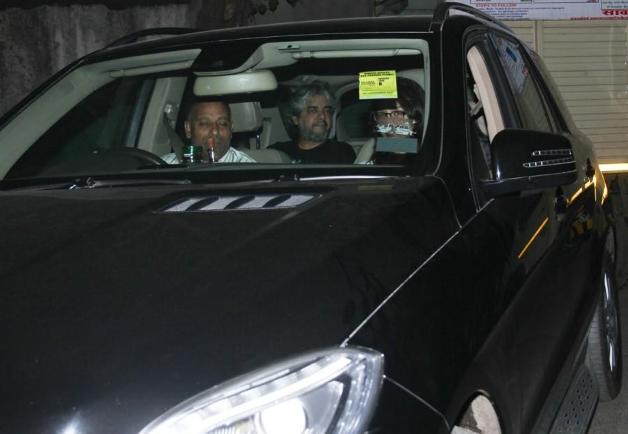 Celebs like Shradha Kapoor, Aditya Roy Kapoor, Shaad Ali spotted at Yash Raj studios for OK Kaanu dubbing. Shradha Kapoor,Aditya Roy Kapoor,Shaad Ali,Yash Raj studios,OK Kaanu dubbing,OK Kaanu,OK Kaanu movie dubbing