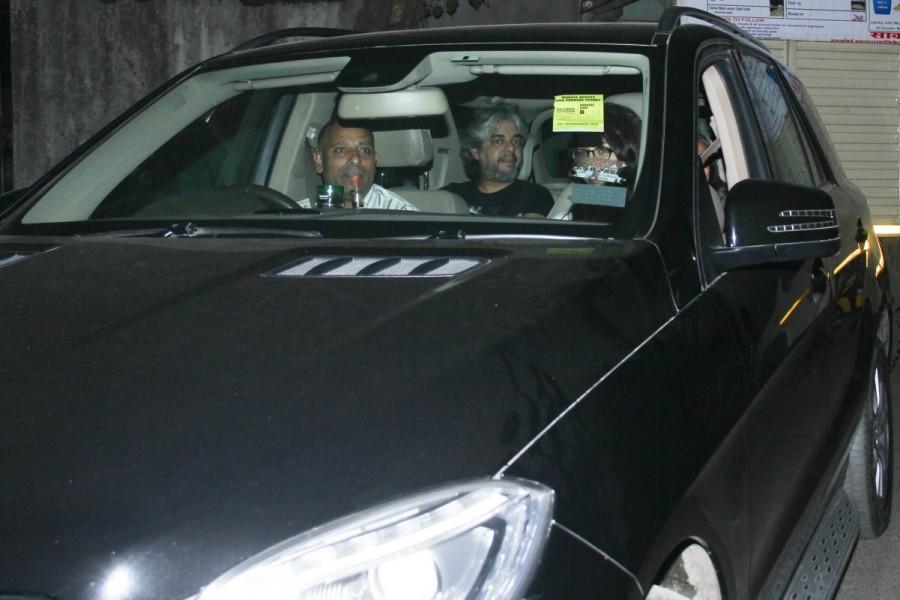 Celebs like Shradha Kapoor, Aditya Roy Kapoor, Shaad Ali spotted at Yash Raj studios for OK Kaanu dubbing. Shradha Kapoor,Aditya Roy Kapoor,Shaad Ali,Yash Raj studios,OK Kaanu dubbing,OK Kaanu,OK Kaanu movie dubbing