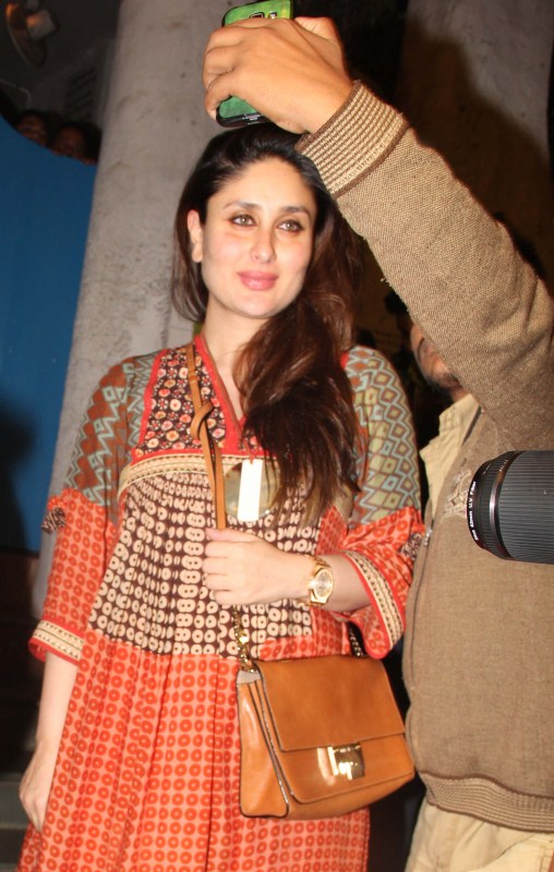 Bollywood celebs like Saif Ali Khan, Kareena Kapoor, Dia Mirza and other spotted at olive Bandra. Saif Ali Khan,Kareena Kapoor,Dia Mirza,Saif Ali Khan and Kareena Kapoor,Kareena Kapoor Khan,Saif Ali Khan and Kareena Kapoor at Bandra
