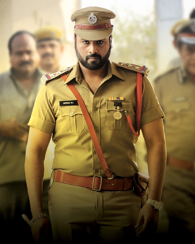 Appatlo Okadundevadu is an upcoming film directed by Sagar K Chandra and produced by Prashanti & Krishna Vijay under the banner of Aran Media Works. Starring Nara Rohit, Sree Vishnu and Taniya Hope in the lead role. Nara Rohit,Sree Vishnu,Taniya Hope,Appatlo Okadundevadu,telugu movie Appatlo Okadundevadu,Appatlo Okadundevadu pics,Appatlo Okadundevadu images,Appatlo Okadundevadu photos,Appatlo Okadundevadu stills,Appatlo Okadundevadu pictures