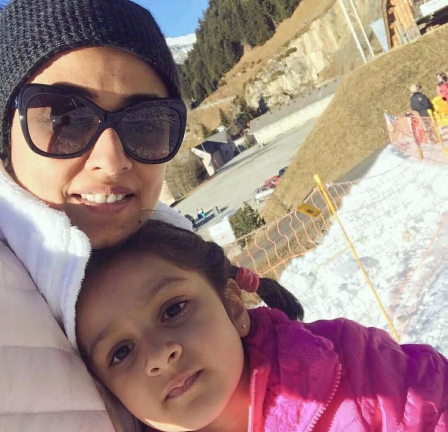 South Indian actor Mahesh Babu enjoys skiing with his family at Alpine Adventure. Mahesh Babu,actor Mahesh Babu,Mahesh Babu enjoys skiing,Mahesh Babu skiing,Mahesh Babu at Alpine Adventure