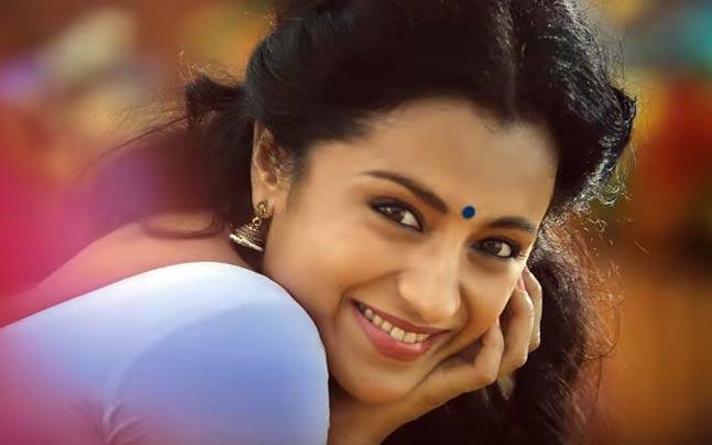 Trisha Top heroines of 2016,Top heroines,Top celebs of 2016,Nayanthara,Samantha,Trisha,Hansika Motwani,Tamannaah