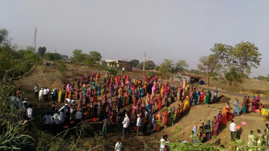 The Satyamev Jayate Water Cup is essentially a competition between different villages to see who can do the maximum work for watershed management and water conservation in the period of the competition. The competition period is 8th April to 22nd May 2017. The top three villages across Maharashtra will get a cash prize of Rs. 50 lakhs, Rs. 30 lakhs and Rs. 20 lakhs respectively. In addition, the top village from each taluka will get a cash prize of Rs. 10 lakhs. Aamir Khan and Kiran Rao,Aamir Khan,Kiran Rao,Paani Foundation Announces Satyamev Jayate Water Cup,Satyamev Jayate,Satyamev Jayate Water Cup,Satyamev Jayate Water Cup Second Edition