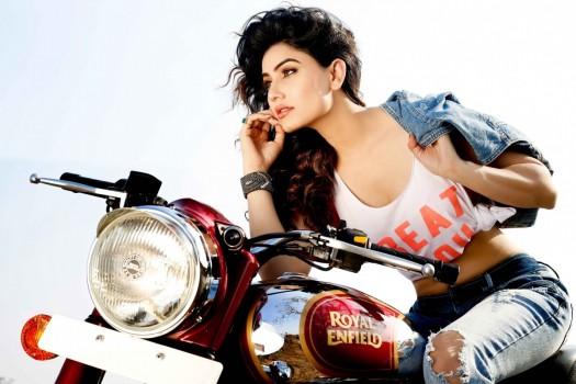 Actress Kangana Sharma during a photoshoot.