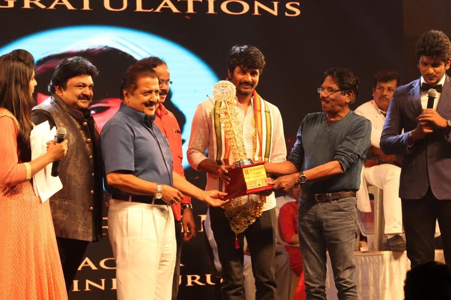 MGR-Sivaji Academy Film Awards event held in Chennai. Celebs like Sivakarthikeyan, Prabhu, Sivakumar, Bharathiraja, Dhananjayan Govind and others spotted during the event. Sivakarthikeyan,Prabhu,Sivakumar,Bharathiraja,MGR-Sivaji Academy Film Awards,Sivakarthikeyan at MGR-Sivaji Academy Film Awards,MGR-Sivaji Academy Film Awards pics,MGR-Sivaji Academy Film Awards images,MGR-Sivaji Academy Film Awards stills,MGR-Sivaji Acade